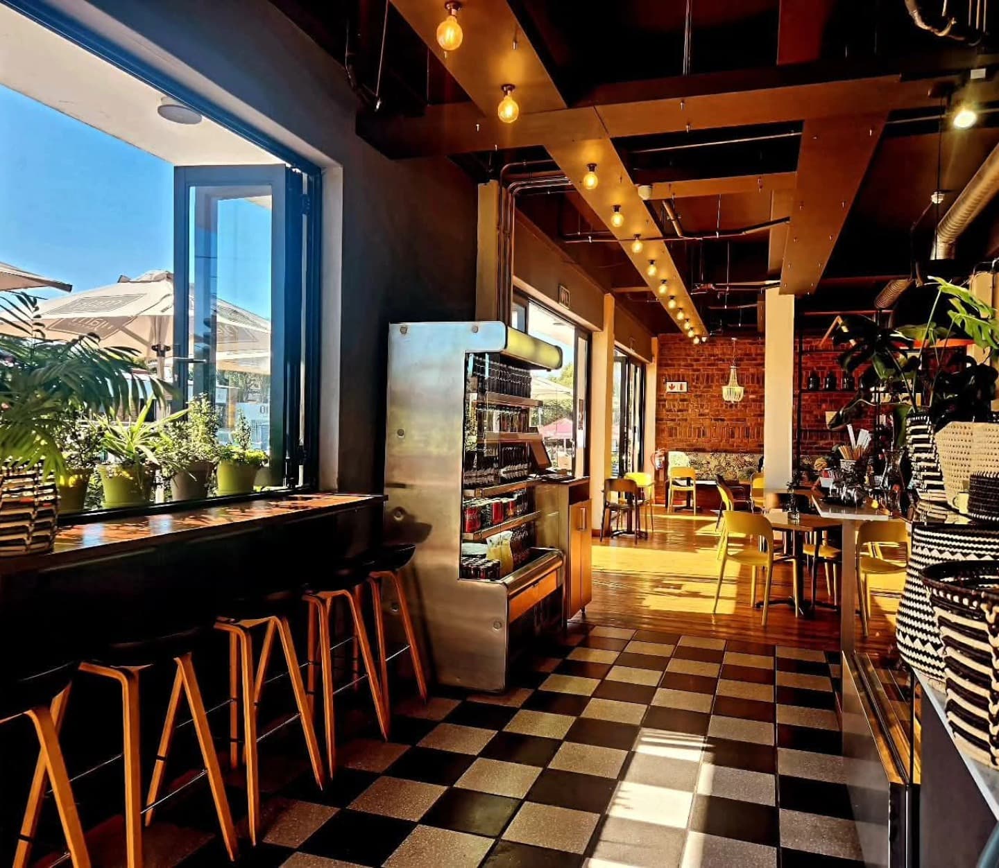 Njam Eatery